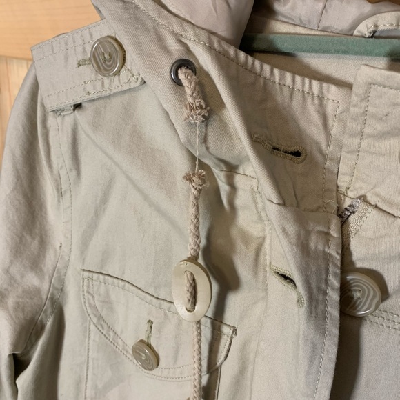 ⭐️Lightweight Utility Hooded Jacket - Picture 3 of 7